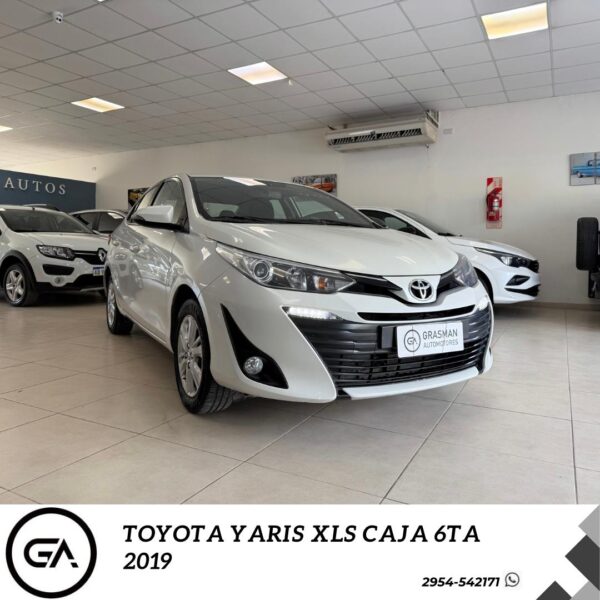 TOYOTA YARIS XLS CAJA 6TA 2019 - Image 2